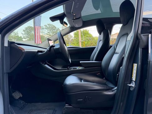 Used 2020 Tesla Model Y Long Range AWD/4WD image 25