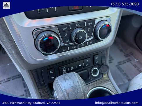 Used 2016 GMC Acadia SLT w/ Open Road Package FWD image 31