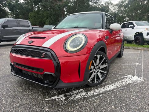 Used 2024 MINI Cooper S FWD image 3