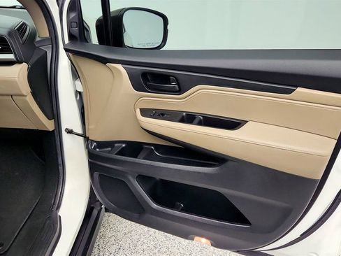Used 2019 Honda Odyssey EX-L image 26