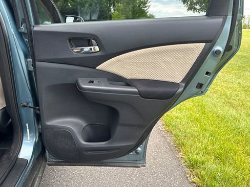 Used 2016 Honda CR-V EX image 16