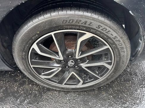 Used 2014 Toyota Corolla LE FWD image 23