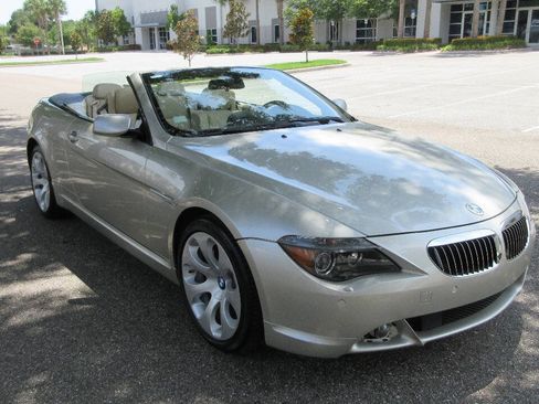 Used 2005 BMW 645Ci Convertible RWD image 7
