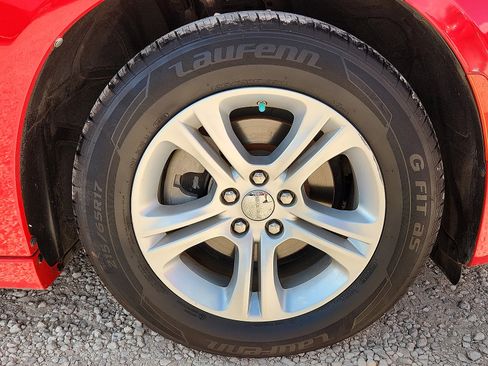 Used 2023 Dodge Charger SXT image 7