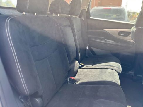 Used 2017 Nissan Murano S w/ Navigation Package image 22