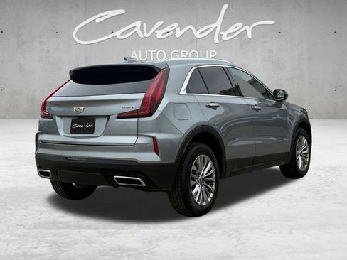 Used 2025 Cadillac XT4 Premium Luxury FWD image 16