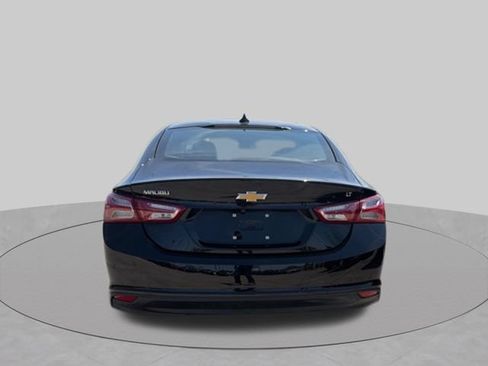 Used 2024 Chevrolet Malibu LT w/ LPO, Floor Liner Package FWD image 4