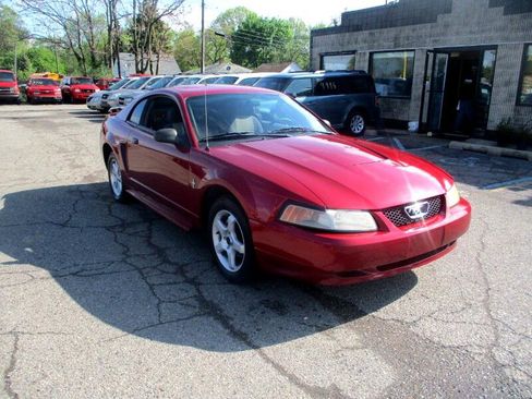 Used 2003 Ford Mustang Coupe image 1