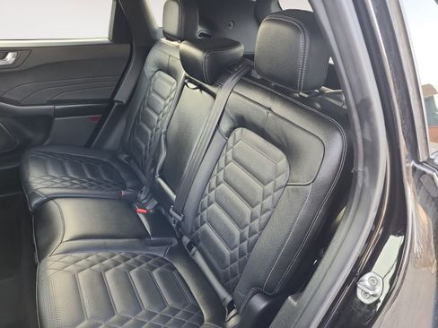 Used 2023 Ford Escape Platinum w/ Premium Technology Package image 13