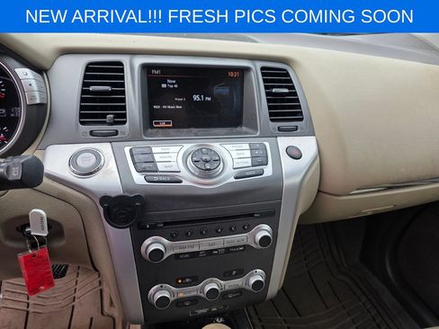 Used 2011 Nissan Murano SL w/ Navigation Pkg AWD/4WD image 9