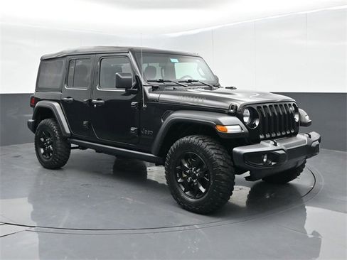 Used 2022 Jeep Wrangler Unlimited Sport image 2