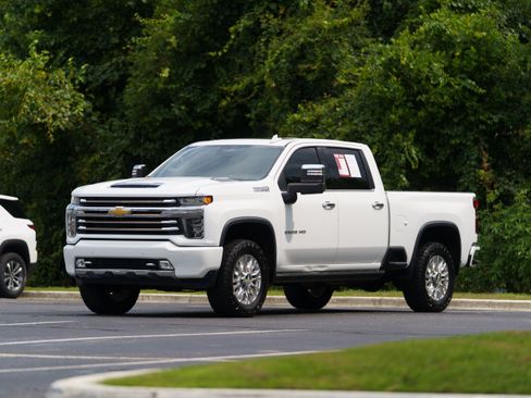 Used 2021 Chevrolet Silverado 2500 High Country w/ Z71 Off-Road Package AWD/4WD image 35
