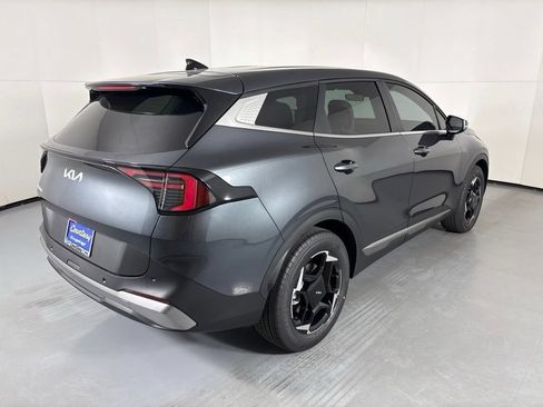 New 2026 Kia Sportage EX FWD image 8