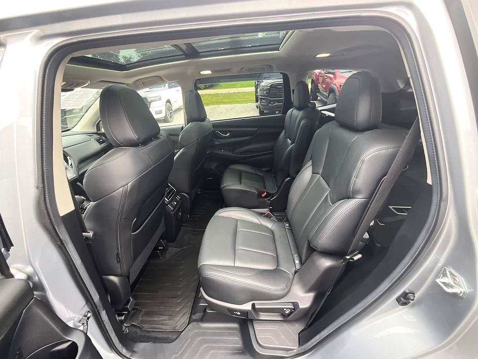 Used 2025 Subaru Ascent Bronze Edition AWD/4WD image 28