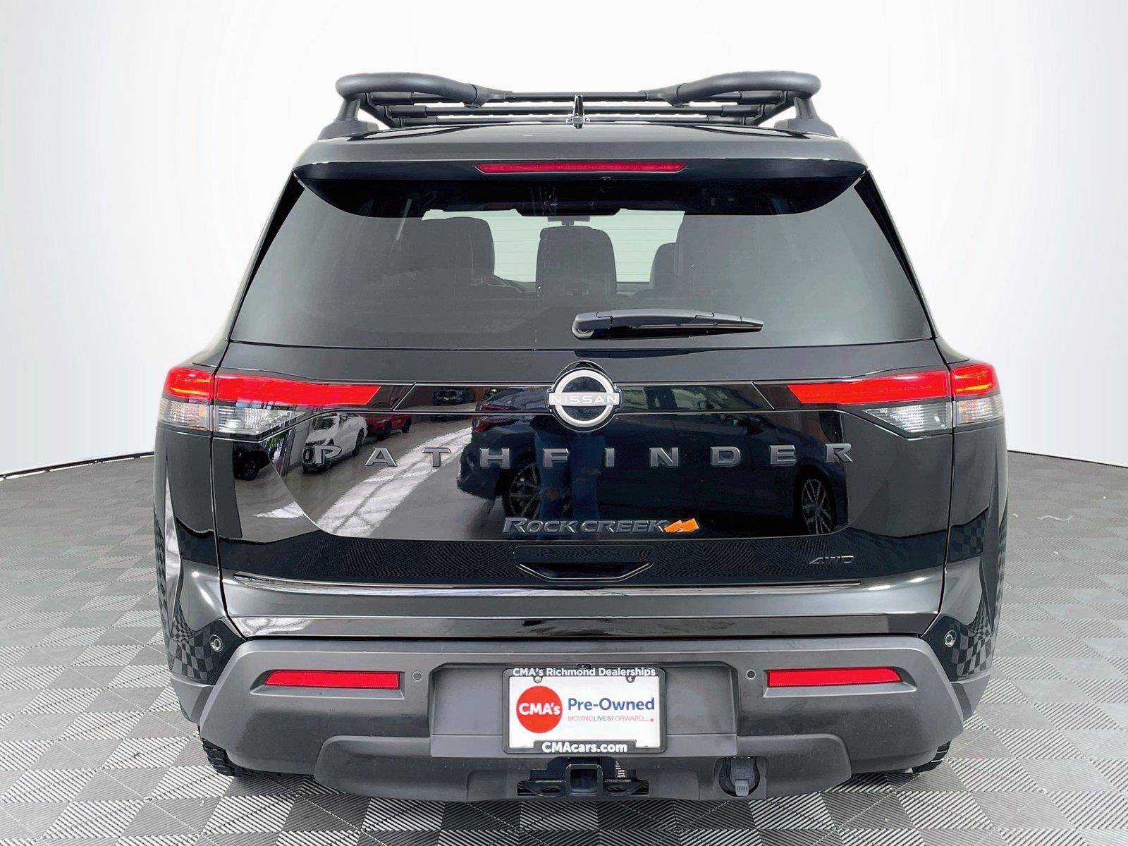 Used 2025 Nissan Pathfinder Rock Creek AWD/4WD image 7