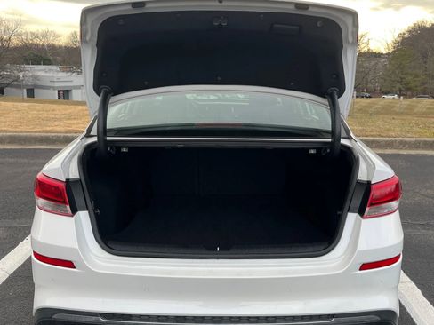 Used 2019 Kia Optima LX w/ LX 17" Wheel Package image 12