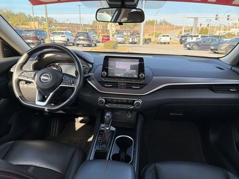 Used 2024 Nissan Altima 2.5 SR image 27