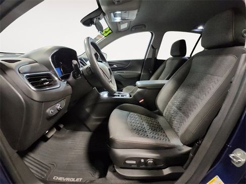 Used 2023 Chevrolet Equinox LT image 9