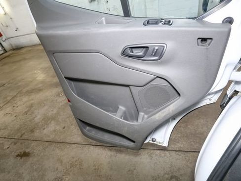 Used 2023 Ford Transit 350 DRW RWD image 30