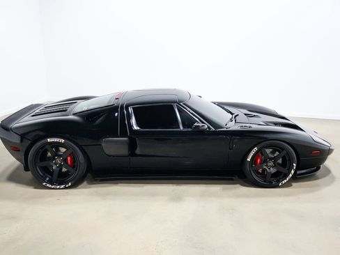 Used 2006 Ford GT RWD image 84