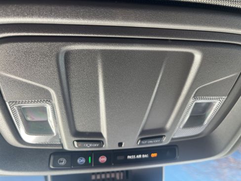 Used 2024 Chevrolet Silverado 1500 Custom Trail Boss image 18