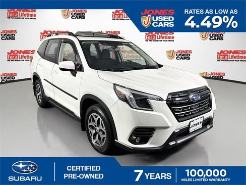 Used 2024 Subaru Forester Premium AWD/4WD image 1