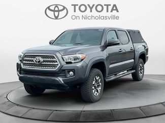 Used 2017 Toyota Tacoma TRD Off-Road w/ Tow Package (A/T) AWD/4WD video 1