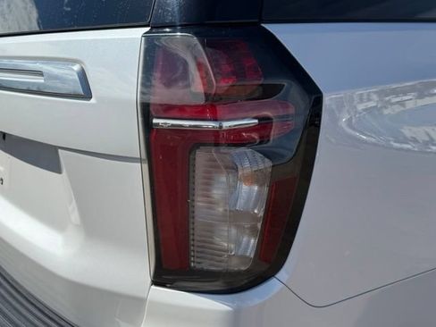 Used 2021 Chevrolet Tahoe High Country AWD/4WD image 15