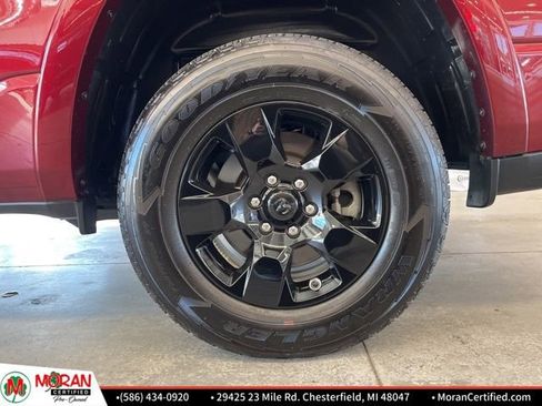 Used 2025 RAM 1500 Big Horn image 10