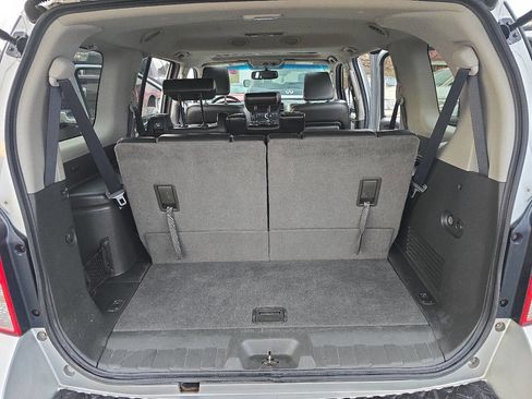 Used 2011 Nissan Pathfinder LE w/ Navigation Pkg image 26