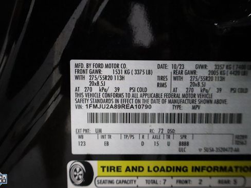 Certified 2024 Ford Expedition Limited image 37