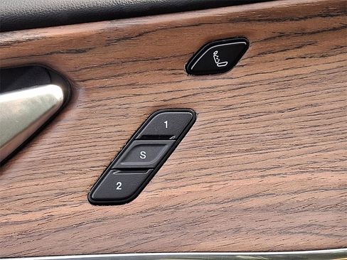 Used 2023 Jeep Grand Cherokee Summit w/ Advanced Protech Group IV image 23