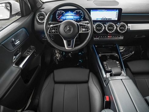 Certified 2023 Mercedes-Benz EQB 300 4MATIC image 13
