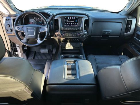 Used 2017 GMC Sierra 2500 Denali w/ Duramax Plus Package image 13