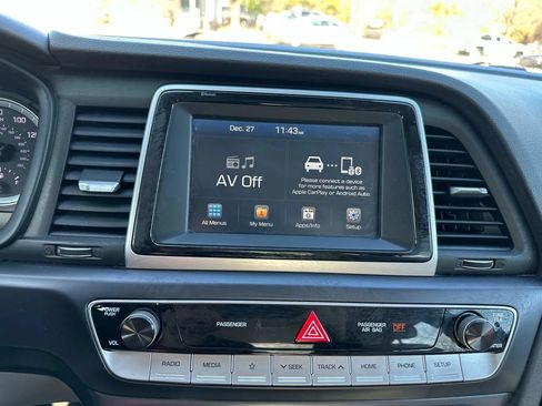 Used 2018 Hyundai Sonata SE FWD image 28