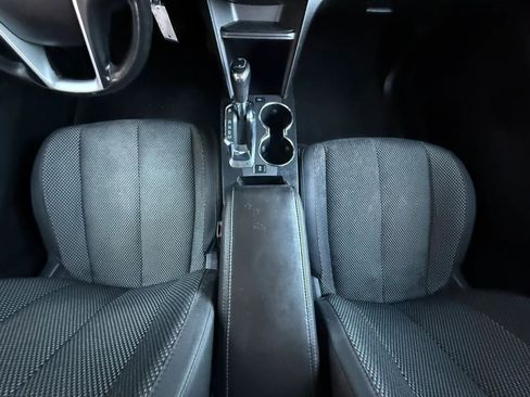 Used 2017 Chevrolet Equinox LT w/ Convenience Package FWD image 46