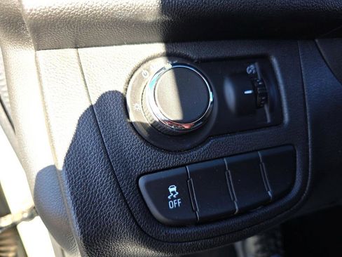 Used 2017 Chevrolet Spark LS image 20