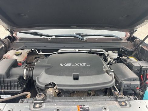 Used 2019 Chevrolet Colorado ZR2 image 40