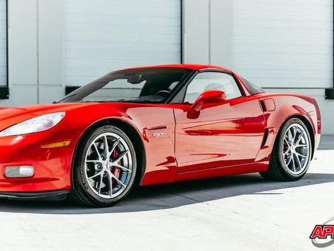 Used 2009 Chevrolet Corvette Z06 w/ Preferred Equipment Group image 56