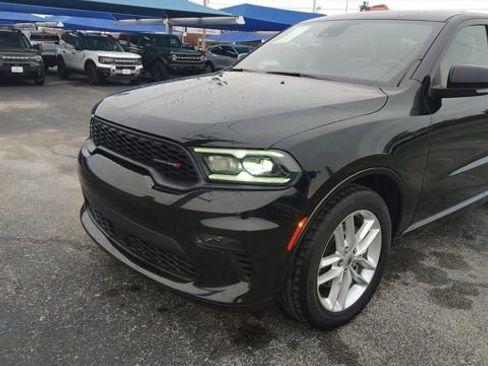 Used 2022 Dodge Durango GT image 3
