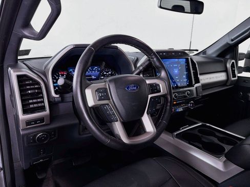 Used 2022 Ford F350 Lariat w/ Lariat Value Package AWD/4WD image 16