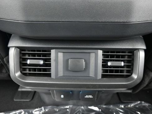 New 2025 Ford F150 Lariat w/ Equipment Group 501A Mid image 14