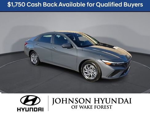 New 2026 Hyundai Elantra Blue image 2