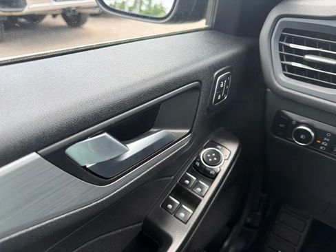 Used 2023 Ford Escape Platinum AWD/4WD image 15