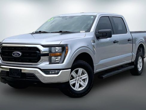 Used 2023 Ford F150 XLT AWD/4WD image 2