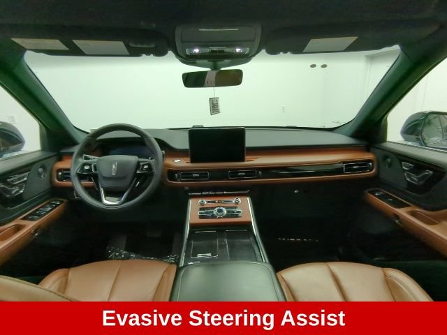 Used 2024 Lincoln Aviator Reserve w/ Equipment Group 201A AWD/4WD image 24