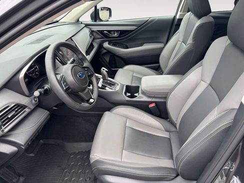 Certified 2025 Subaru Outback Onyx Edition AWD/4WD image 9