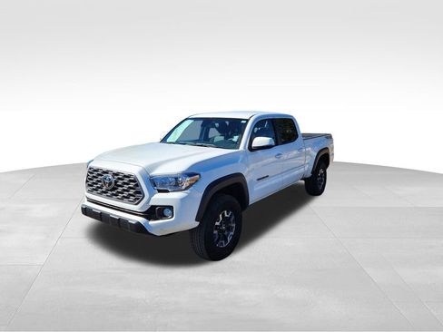 Used 2023 Toyota Tacoma TRD Off-Road image 10