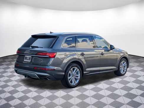 Used 2025 Audi Q7 3.0T Prestige w/ Prestige Package AWD/4WD image 5
