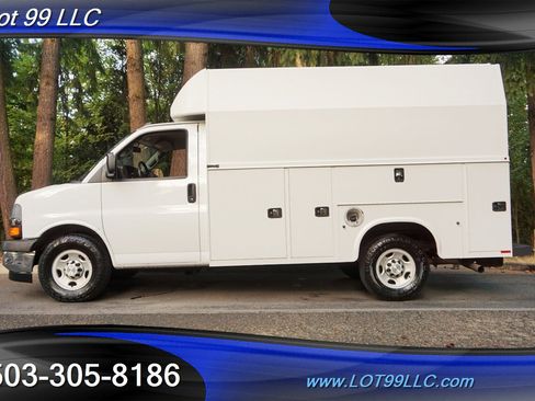 Used 2019 Chevrolet Express 3500 w/ Power Convenience Package image 1